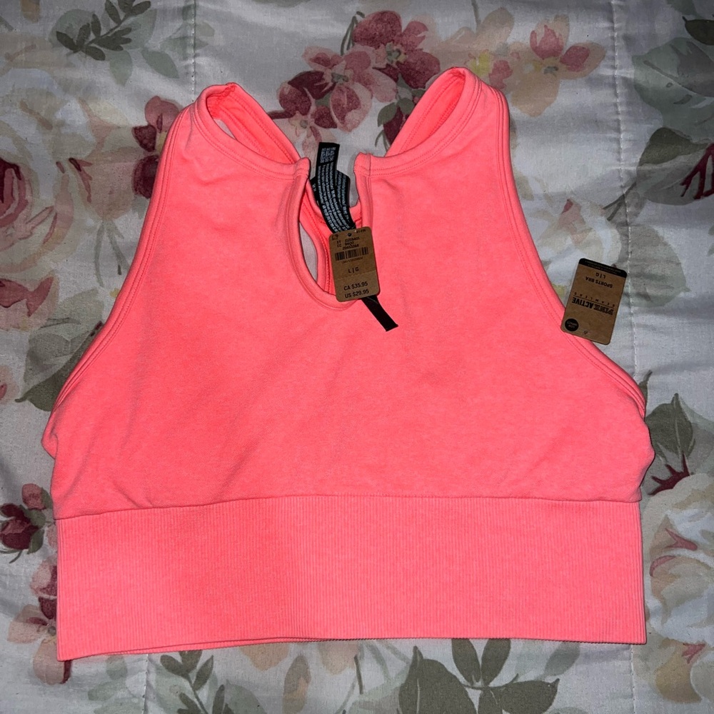 pink victoria’s secret sports bra